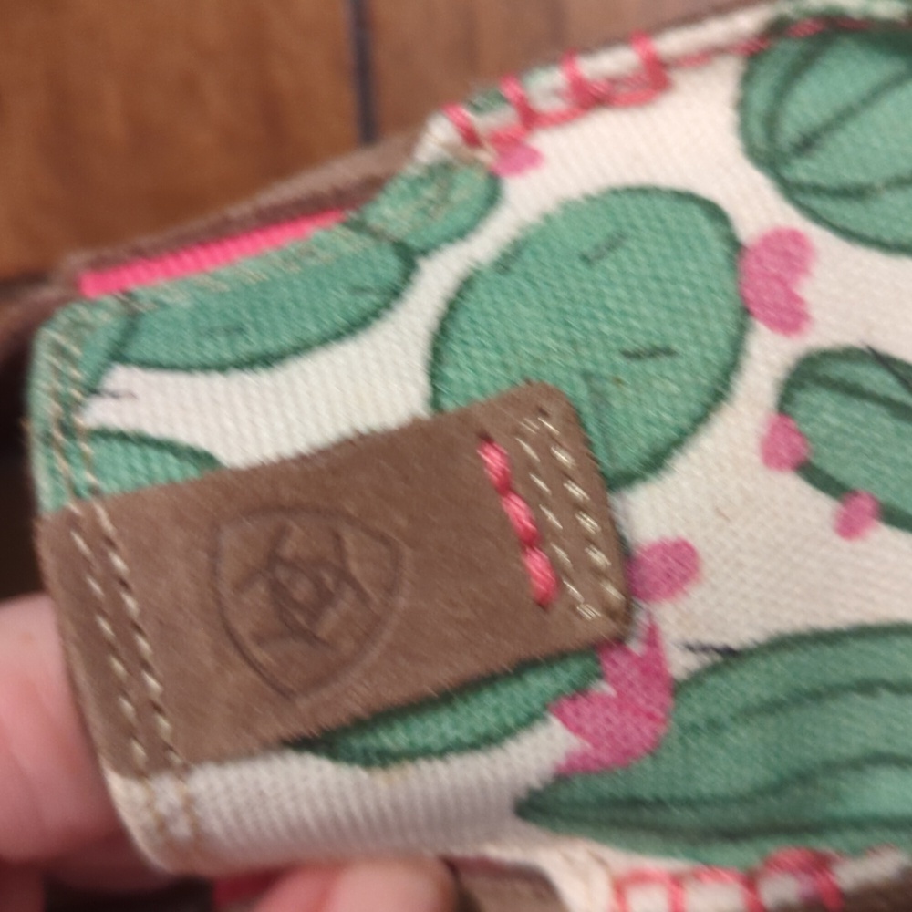 Ariat cactus loafers new try on wear only. - Picture 4 of 5